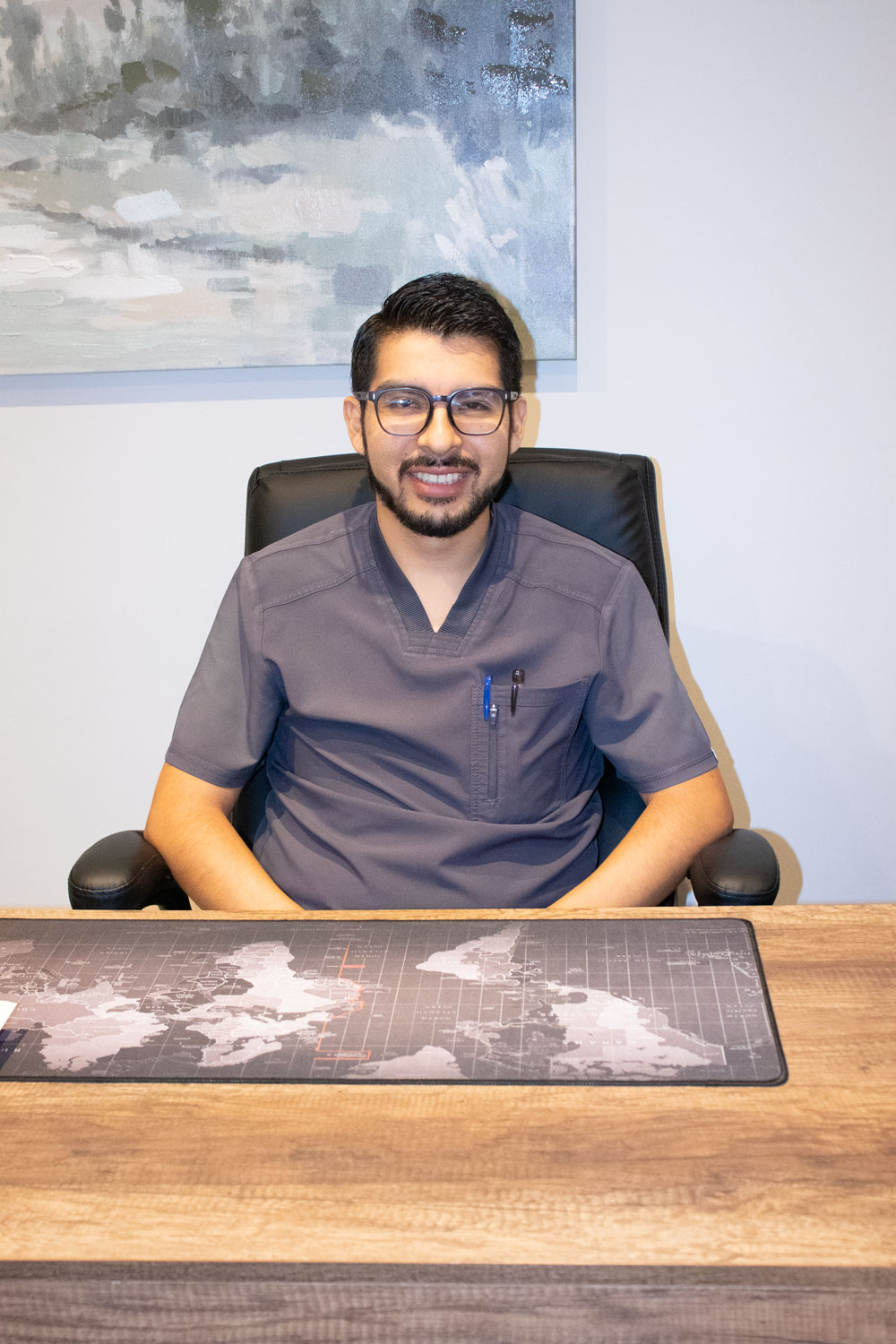 Dr. Daniel Domínguez
